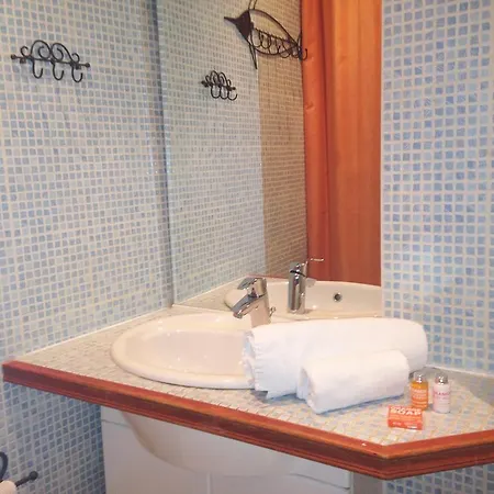 Modern 2 Bedrooms1 Bathroom Quiet Terrace In A Palm Area *